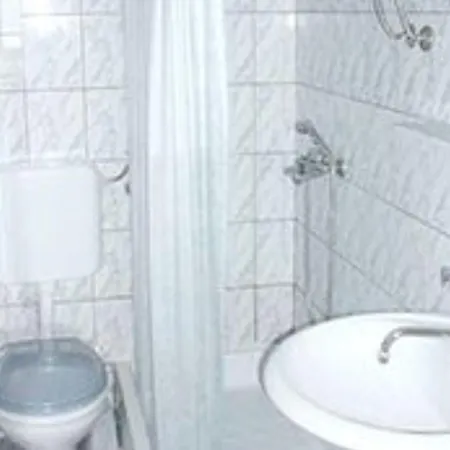 Lägenhet Antonio - One Bedroom With Terrace D