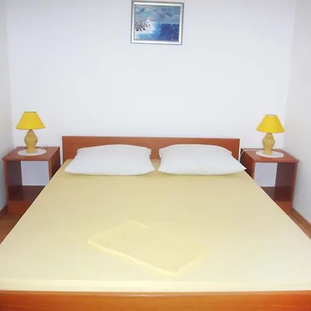 Lägenhet Antonio - One Bedroom With Terrace D *