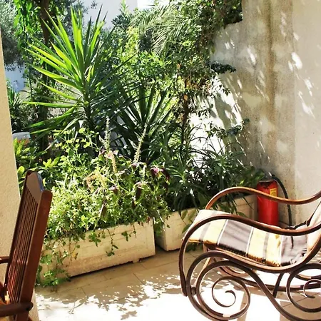 Antonio - One Bedroom With Terrace D Apartment *